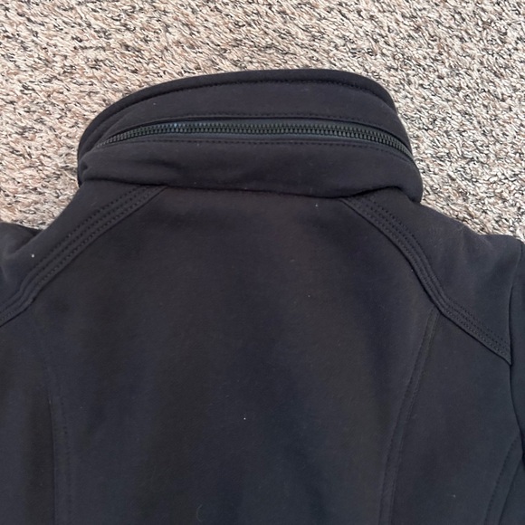 Lightweight Jacket - Picture 11 of 11